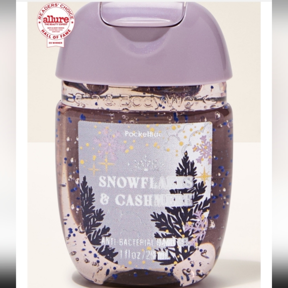 Bath & Body Works Snowflakes & Cashmere Hand Gel - Silver and Gray
